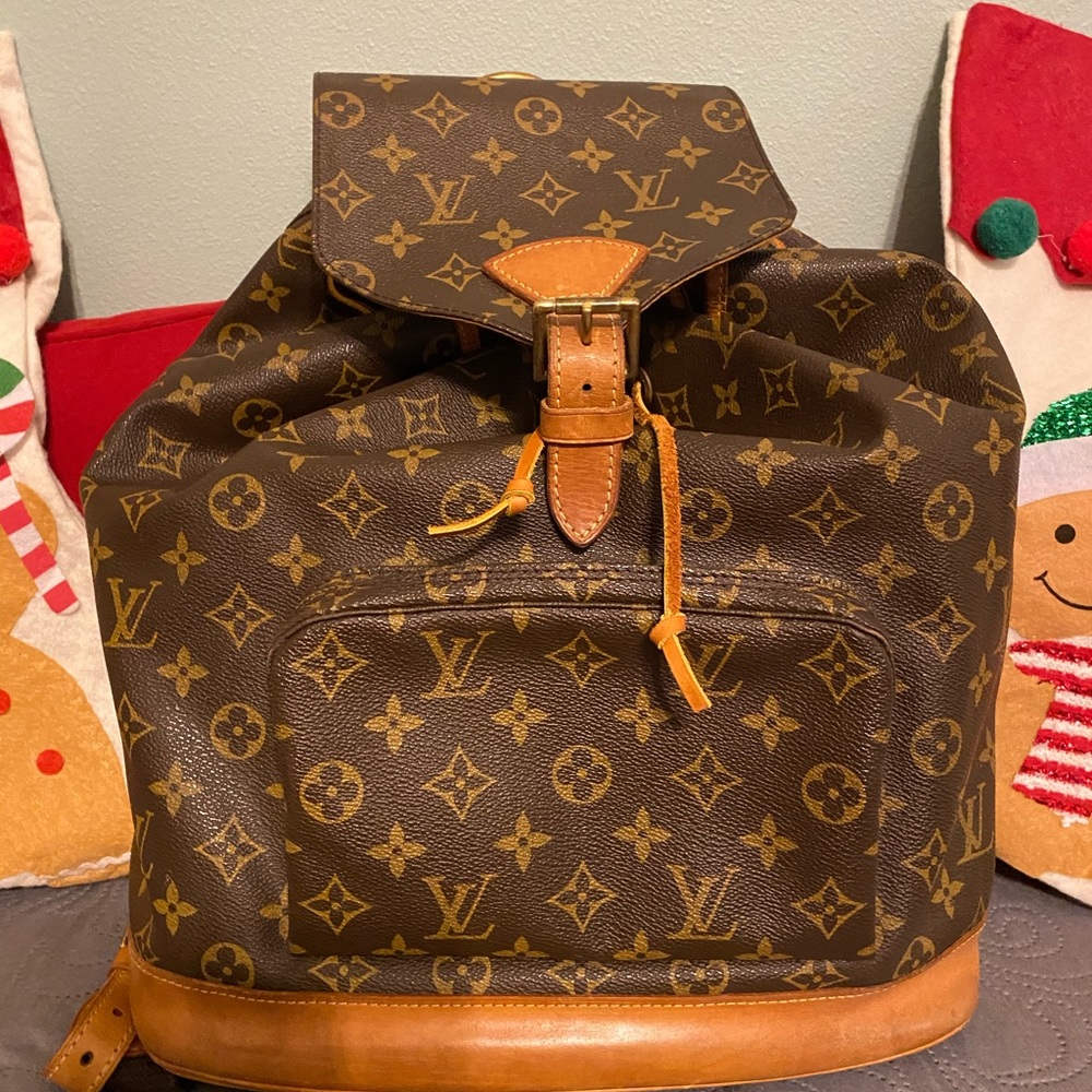SOLD•••Louis Vuitton Montsouris GM backpack
